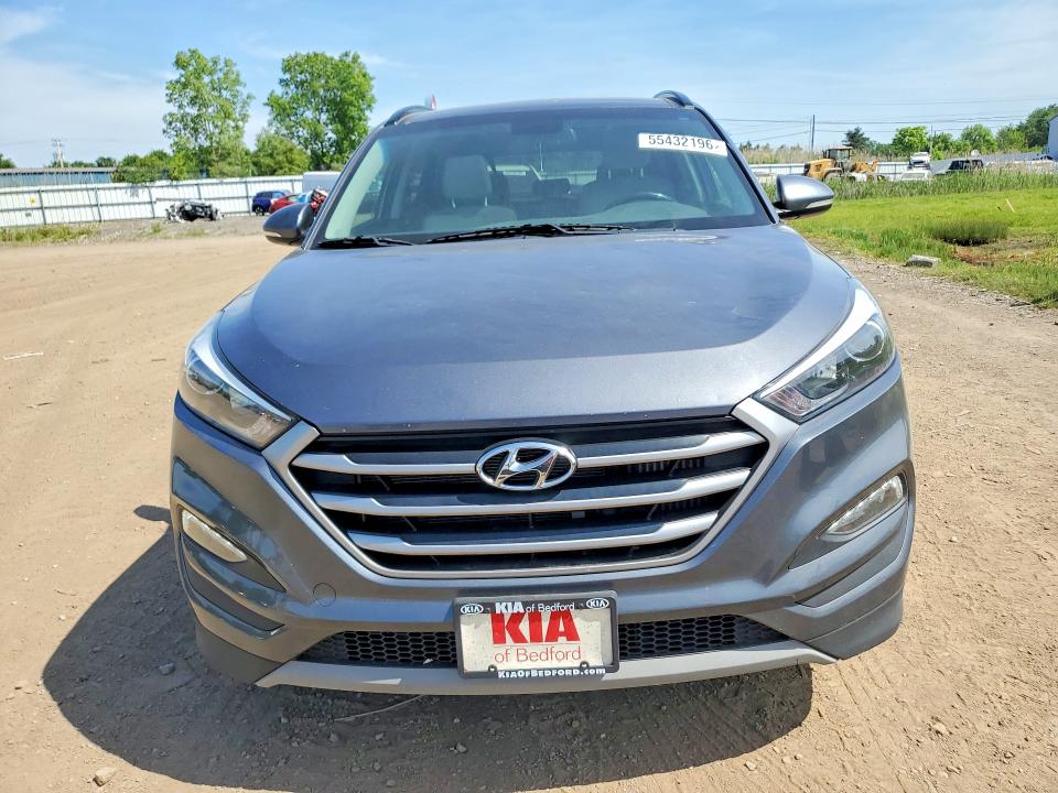 2018 Hyundai Tucson VIN KM8J33A28JU801066 COPART salvage auction — HAIL, Oh - Cert Of Title-Salvage, sold $2,850 on 2026-07-09 (photo 5)