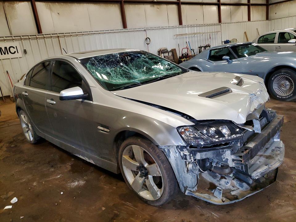 2009 Pontiac G8 VIN 6G2ER577X9L239375 COPART salvage auction — FRONT END, MI - CERTIFICATE OF TITLE, sold $350 on 2026-07-31 (photo 4)