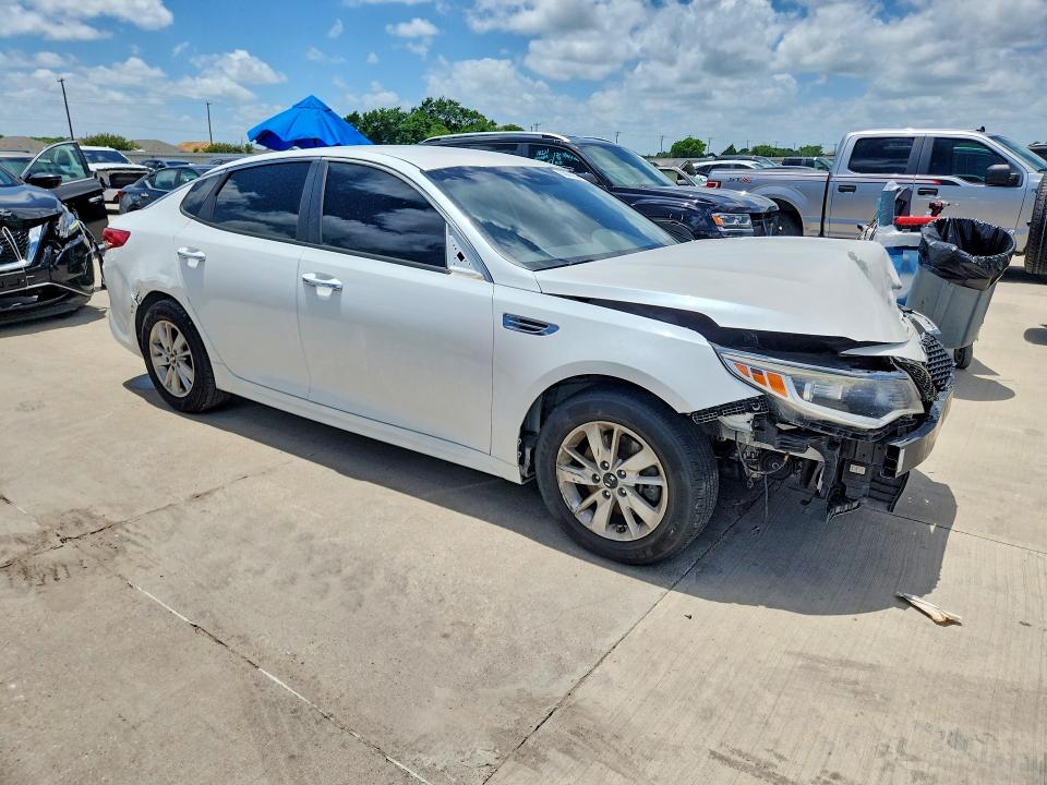 2016 Kia Optima VIN 5XXGT4L33GG026006 COPART salvage auction — FRONT END, Tx - Certificate Of Title (P), sold $800 on 2026-07-09 (photo 4)
