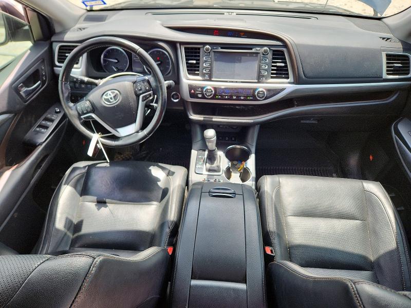 2019 Toyota Highlander VIN 5TDDZRFH1KS979360 COPART salvage auction — SIDE, Tx - Salvage Vehicle Title, sold $4,250 on 2026-07-30 (photo 8)