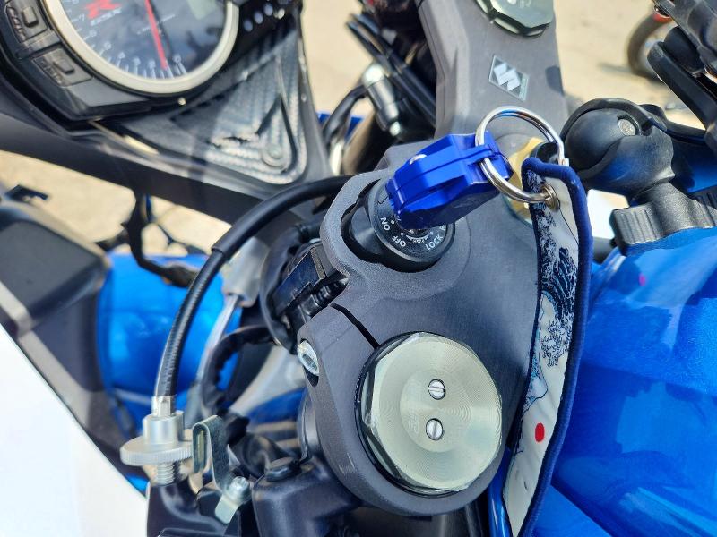 2013 Suzuki Gsx-r VIN JS1GN7FA8D2101168 COPART salvage auction — FRONT END, Oh - Cert Of Title-Salvage, sold $2,450 on 2026-07-09 (photo 8)