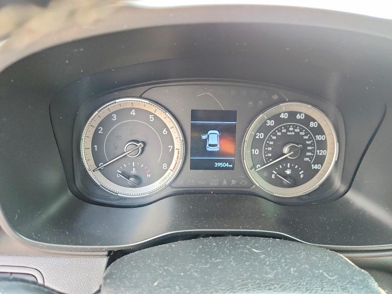 2022 Hyundai VIN KMHRC8A37NU133968 COPART salvage auction — FRONT END, Tx - Salvage Vehicle Title, sold $1,350 on 2026-07-30 (photo 9)
