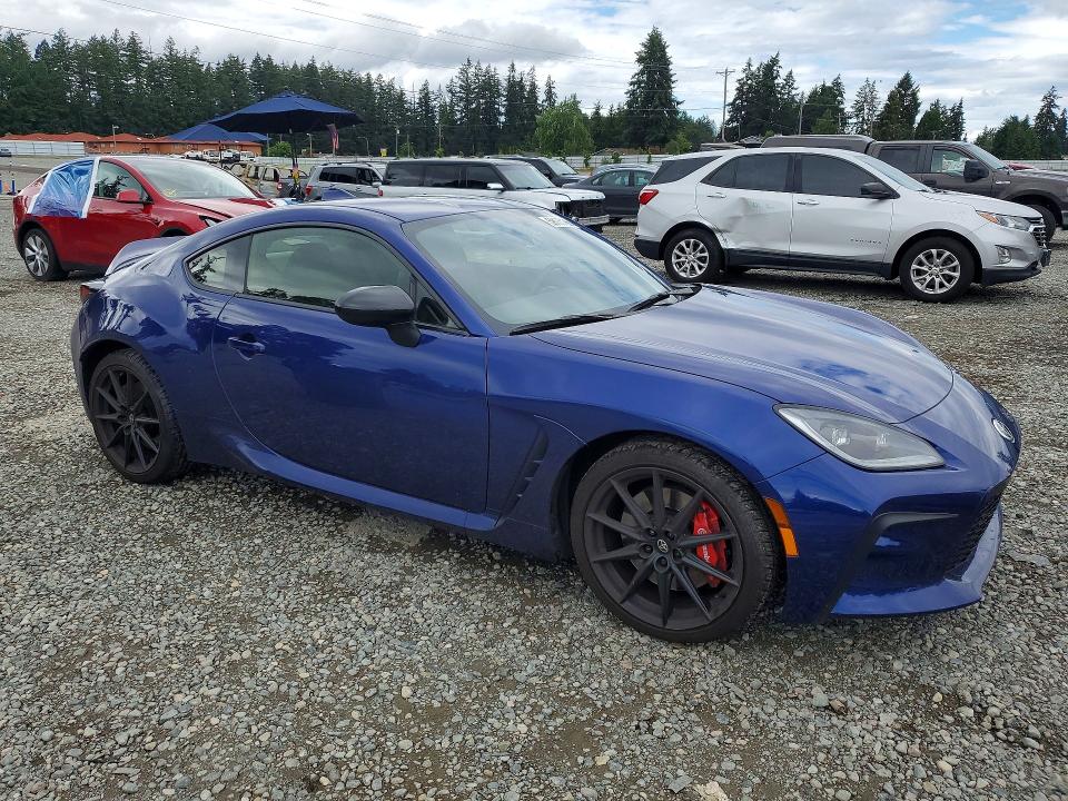 2025 Toyota Gr 86 VIN JF1ZNBE16S9755759 COPART salvage auction — REAR END, WA - BILL OF SALE, sold $13,200 on 2026-07-17 (photo 4)