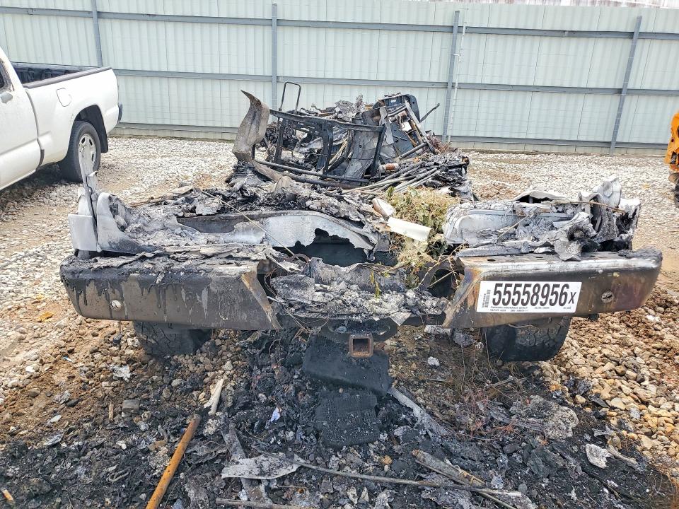 2020 Ford F-150 lightning VIN 1FTEW1E50LKD94025 COPART salvage auction — BURN, Ok - Certificate Of Title-Junked, sold $150 on 2026-07-02 (photo 6)