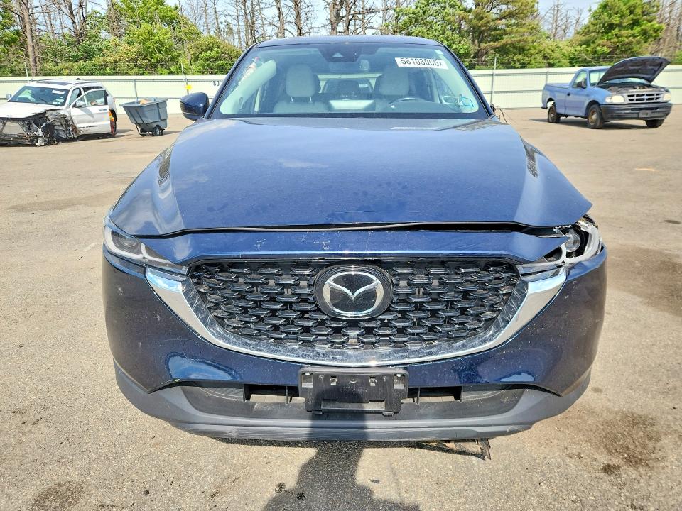 2022 Mazda VIN JM3KFBDM8N0637734 COPART salvage auction — ROLLOVER, NY - MV-907A SALVAGE CERTIFICATE, sold $1,750 on 2026-07-27 (photo 5)