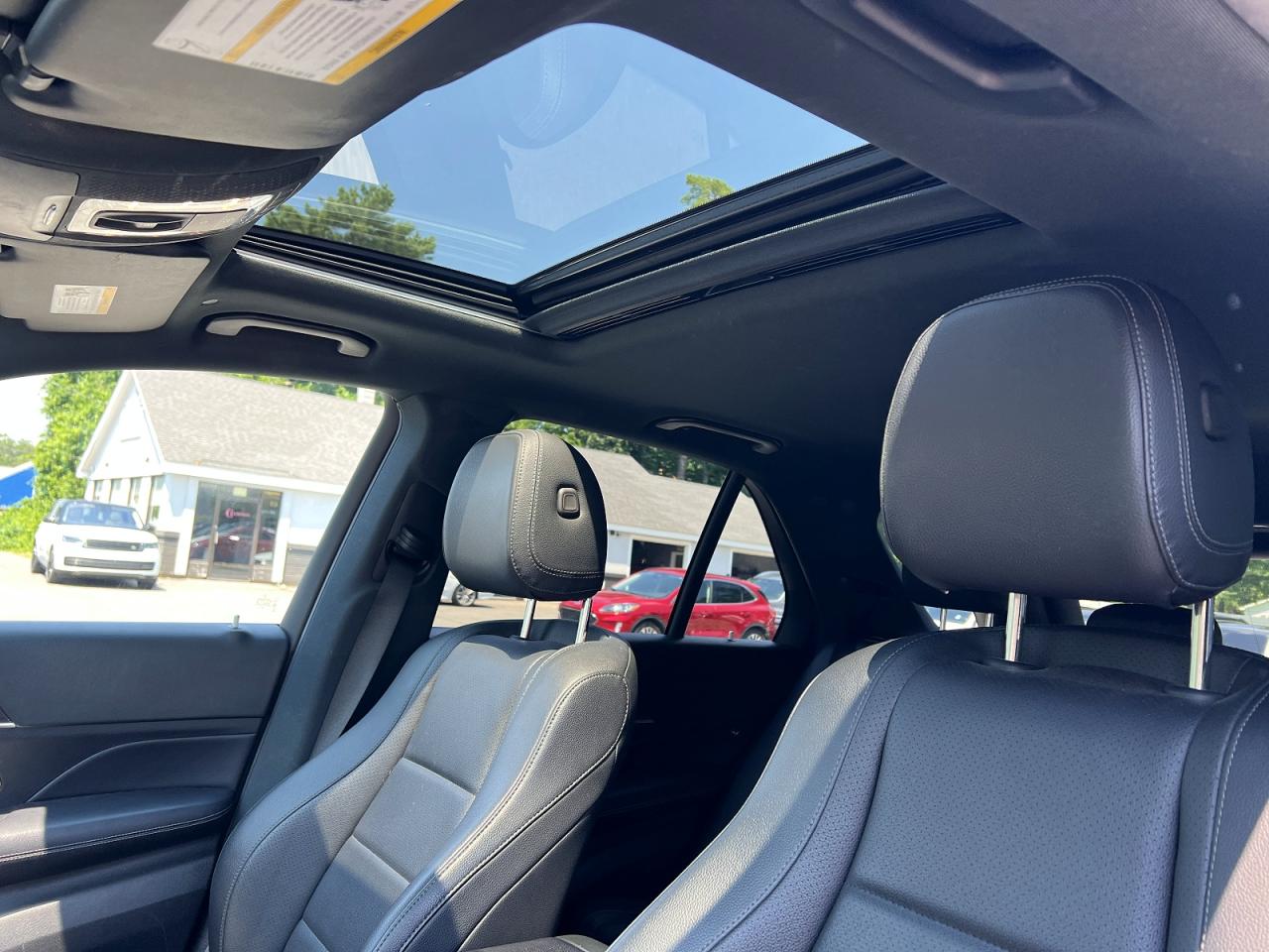 2020 Mercedes-Benz GLE-Class VIN 4JGFB4JB0LA133265 COPART salvage auction — Minor Dent/Scratches, FL - CERTIFICATE OF TITLE (P), sold $21,900 on 2026-07-01 (photo 9)