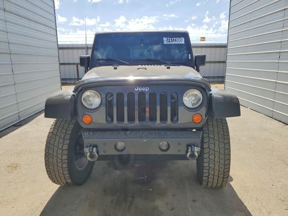 2007 Jeep Wrangler / VIN 1J4GA59177L196381 COPART salvage auction — MINOR DENT/SCRATCHES, Ca - Dis/Dlr/Exp Only Clean Title, sold $3,100 on 2026-07-07 (photo 5)