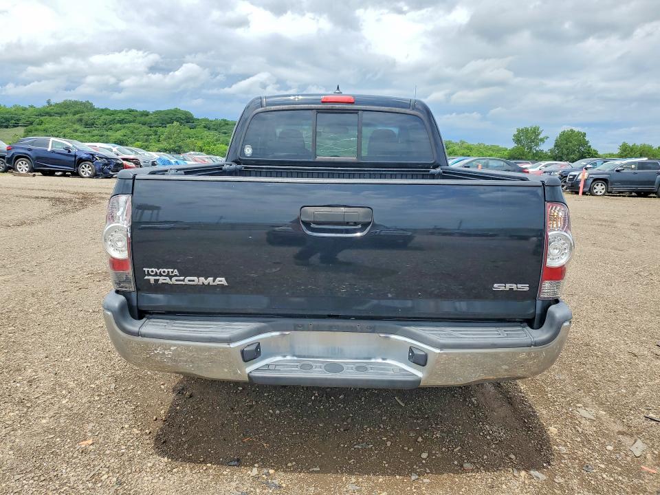 2015 Toyota Tacoma VIN 5TFTX4CN6FX047900 COPART salvage auction — HAIL, Il - Salvage Certificate, sold $4,700 on 2026-07-31 (photo 6)