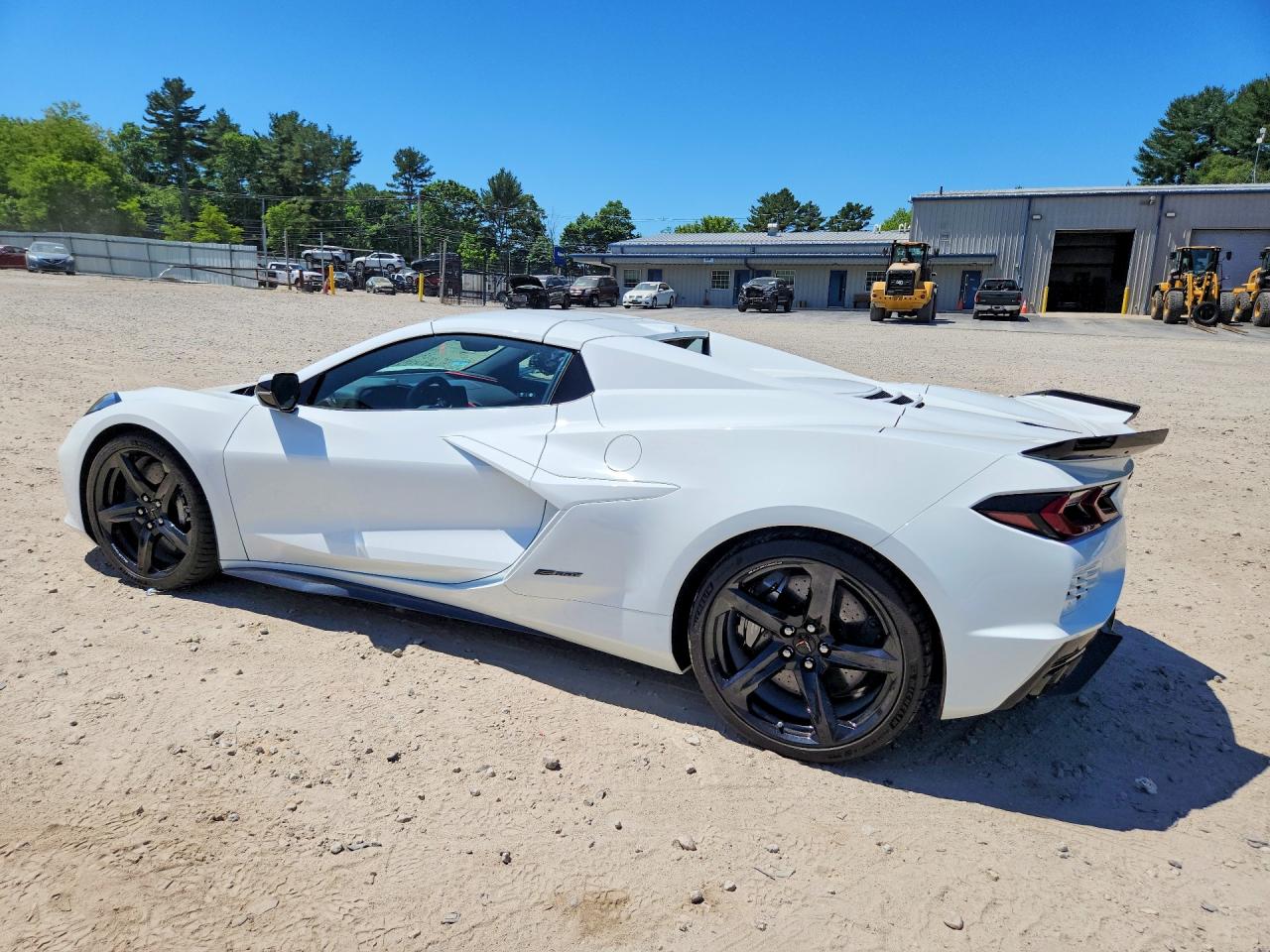 2024 Chevrolet Corvette VIN 1G1YL3D44R5500390 COPART salvage auction — Rear End, MA - CERT OF TITLE-SALVAGE, sold $71,500 on 2026-07-02 (photo 2)