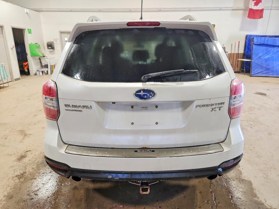 2015 Subaru Forester VIN JF2SJHDC2FH595969 COPART salvage auction — MINOR DENT/SCRATCHES, On - Permit No Brand - Unfit (P), sold $4,600 on 2026-07-03 (photo 6)