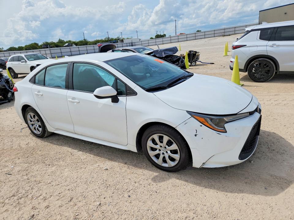 2022 Toyota Corolla VIN 5YFEPMAE2NP325488 COPART salvage auction — SIDE, Tx - Salvage Vehicle Title, sold $3,400 on 2026-07-30 (photo 4)
