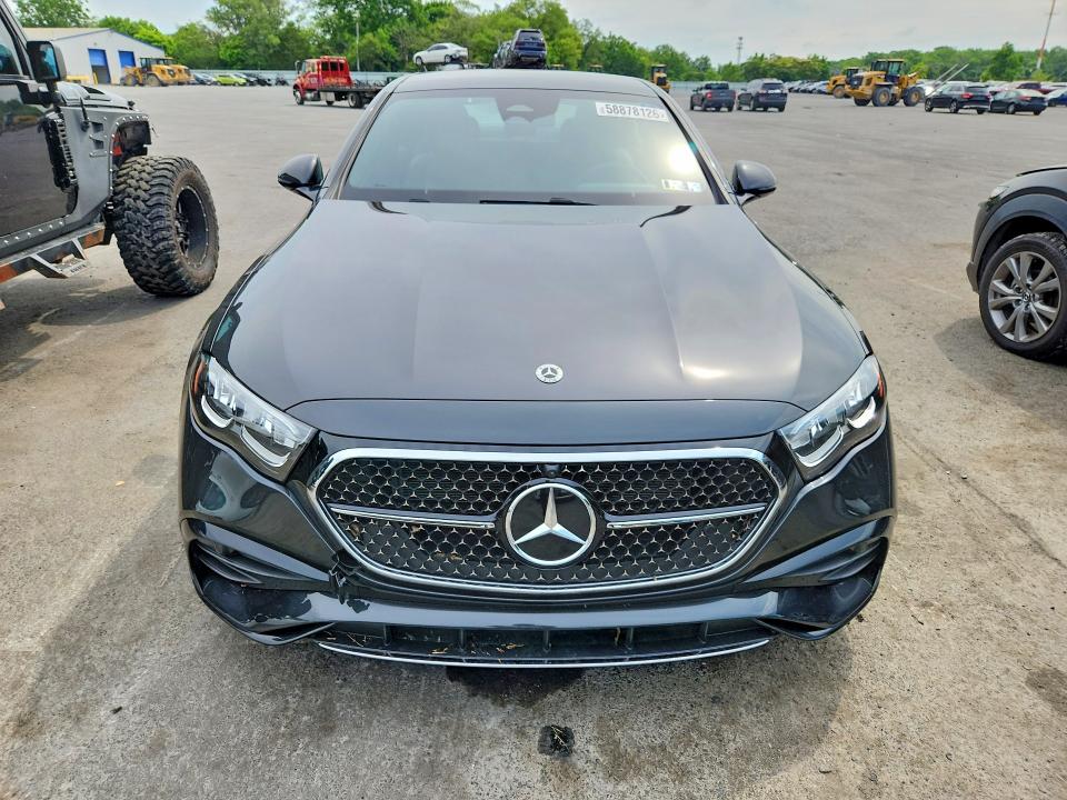 2025 Mercedes-benz E-klasse VIN W1KLF6BB3SA107320 COPART salvage auction — WATER/FLOOD, Pa - Certificate Of Salvage, sold $200 on 2026-07-09 (photo 5)