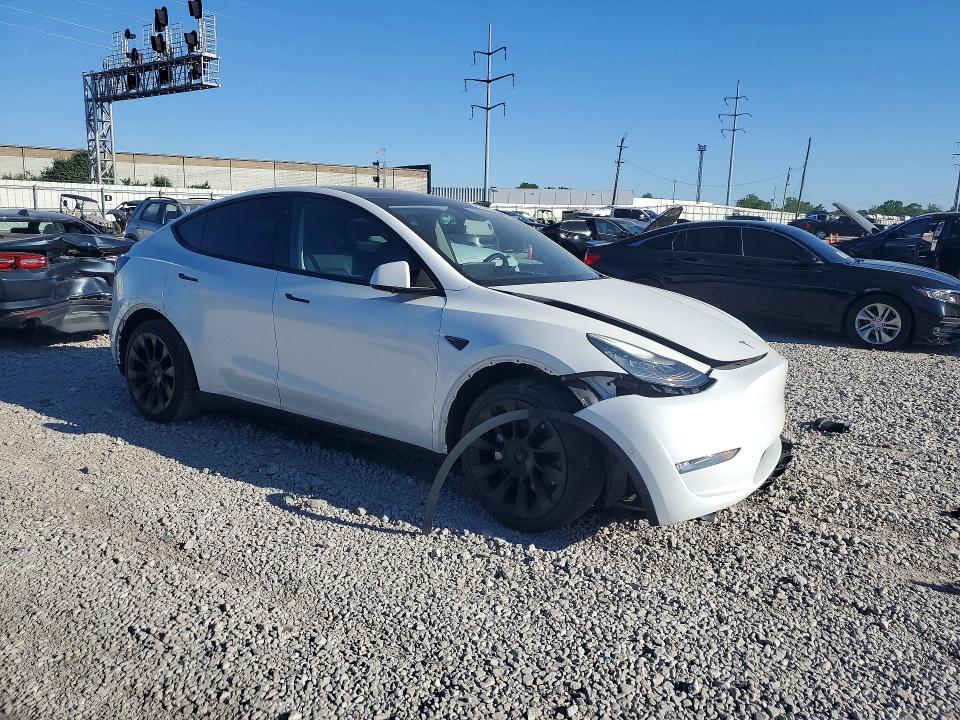 2020 Tesla Model y VIN 5YJYGDEE6LF037389 COPART salvage auction — FRONT END, Oh - Cert Of Title-Salvage, sold $725 on 2026-07-21 (photo 4)