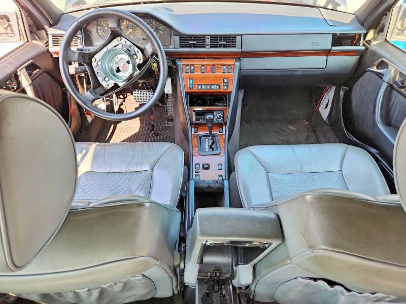 1995 Mercedes-benz VIN WDBEA32E9SC217656 COPART salvage auction — WATER/FLOOD, Ny - Mv907A-Flood Salvage, sold $400 on 2026-07-08 (photo 8)