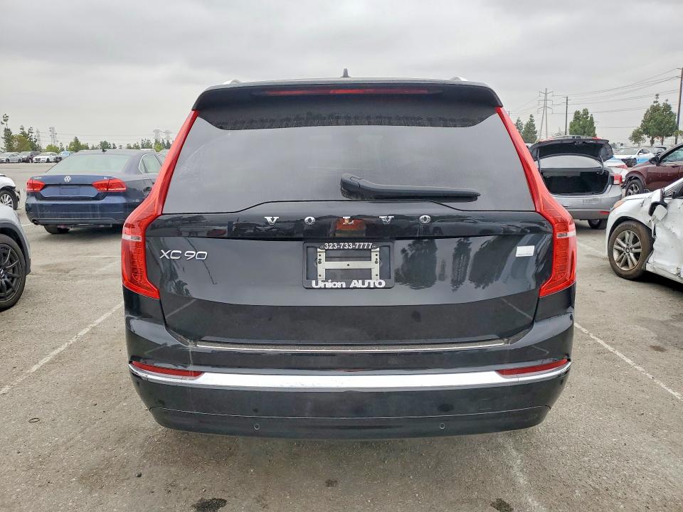 2023 Volvo VIN YV4H60CNXP1912211 COPART salvage auction — NORMAL WEAR, Ca - Dis/Dlr/Exp Only Clean Title (P), sold $18,600 on 2026-07-27 (photo 6)