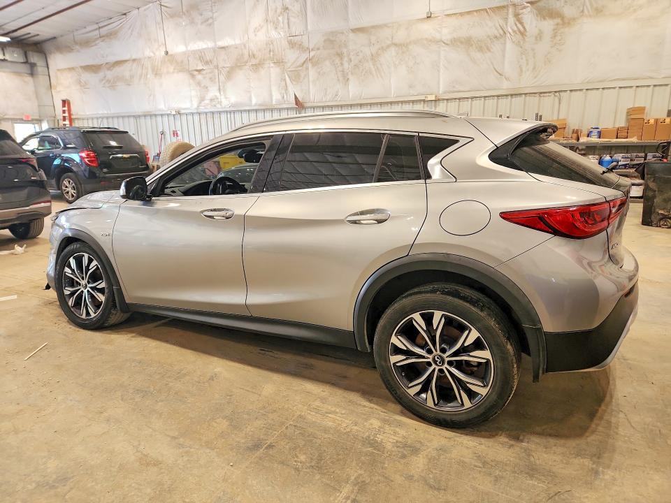2017 Infiniti VIN SJKCH5CR1HA024646 COPART salvage auction — FRONT END, WI - CERTIFICATE OF TITLE, sold $350 on 2026-07-29 (photo 2)