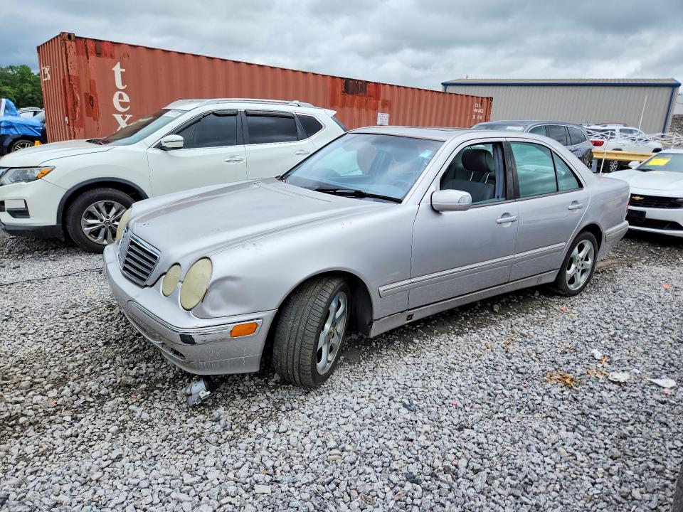 2002 Mercedes-benz E-class VIN WDBJF65J22B498022 COPART salvage auction — NORMAL WEAR, Fl - Certificate Of Title, sold $325 on 2026-07-07 (photo 1)