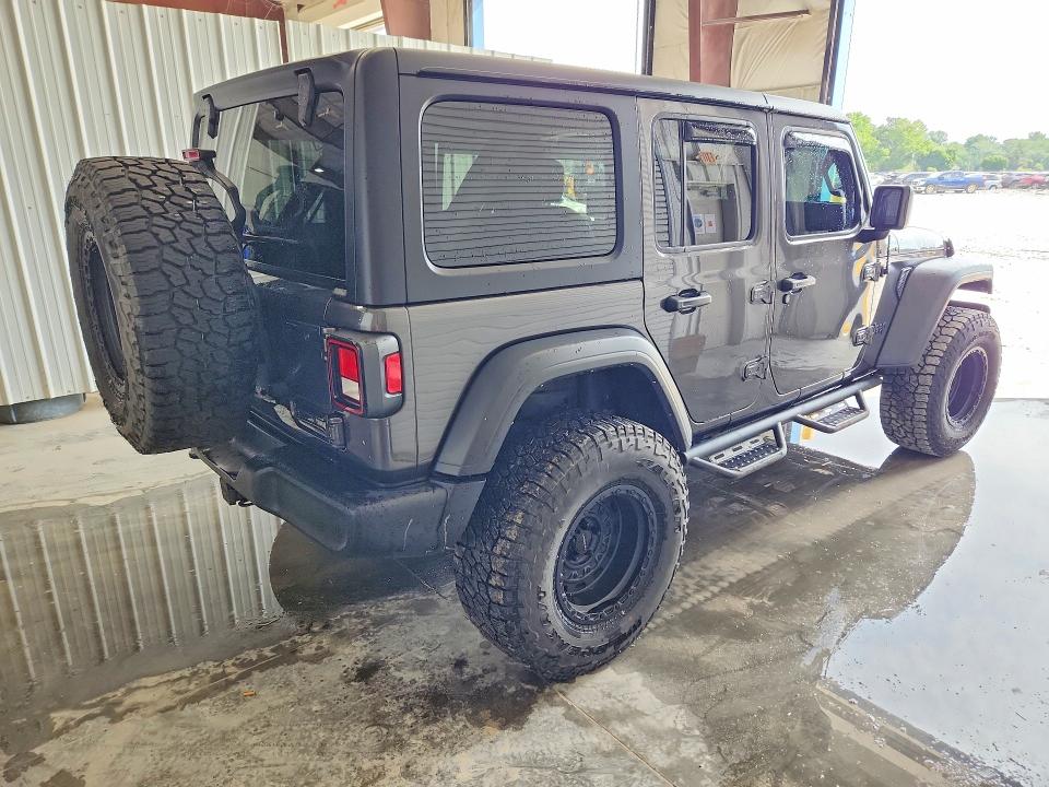 2022 Jeep Wrangler / VIN 1C4HJXDM7NW240818 COPART salvage auction — MINOR DENT/SCRATCHES, Il - Certificate Of Title, sold $22,750 on 2026-07-02 (photo 3)