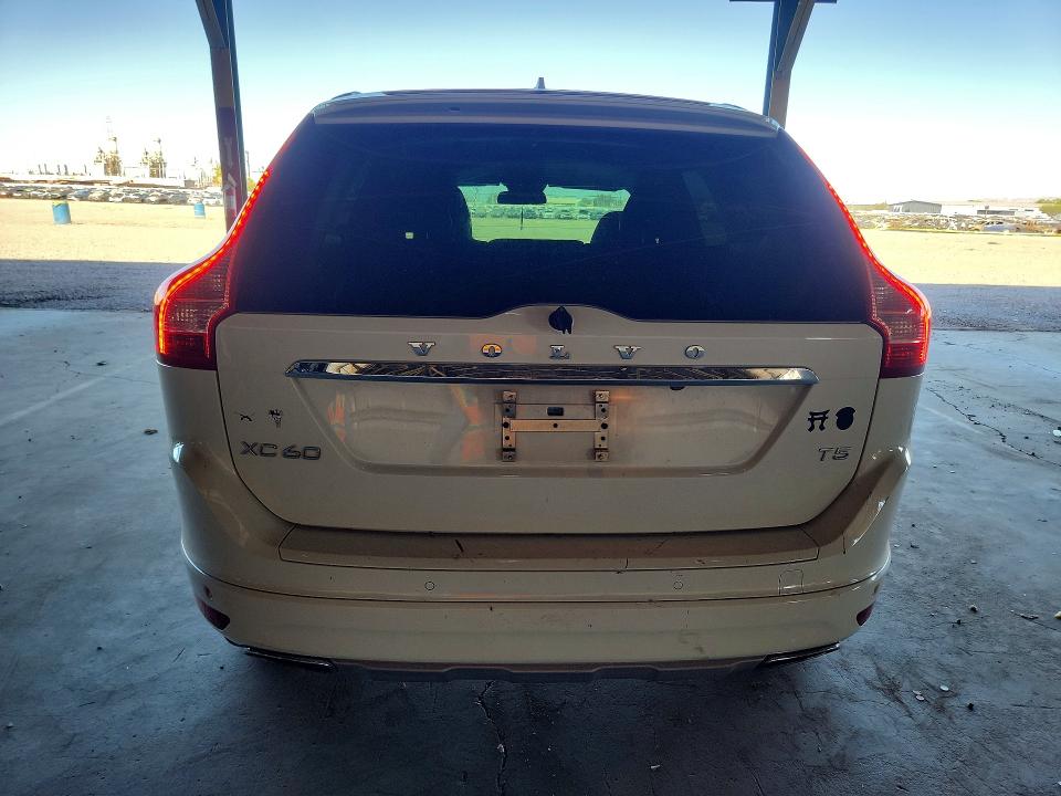 2016 Volvo Xc60 VIN YV440MDJ2G2811225 COPART salvage auction — NORMAL WEAR, Az - Certificate Of Title, sold $400 on 2026-08-03 (photo 6)