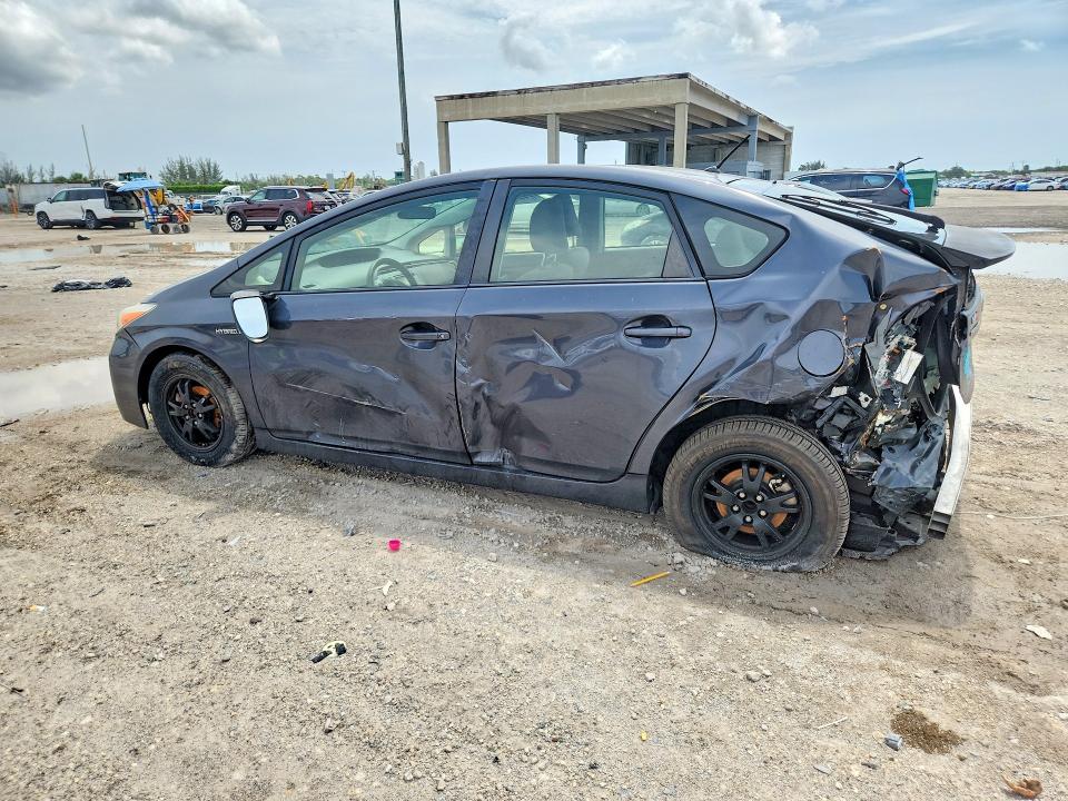 2012 Toyota Prius VIN JTDKN3DU1C1554901 COPART salvage auction — REAR END, Fl - Cert Of Title Slvg Rebuildable, sold $15 on 2026-07-30 (photo 2)