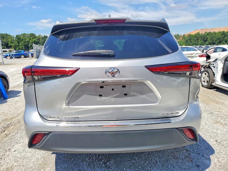 2023 Toyota VIN 5TDKDRBH1PS020592 COPART salvage auction — MINOR DENT/SCRATCHES, Md - Certificate Of Title, sold $18,200 on 2026-07-28 (photo 6)