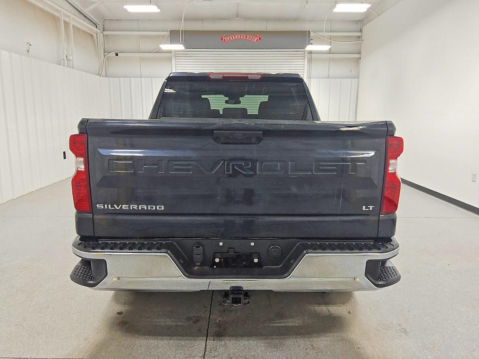2024 Chevrolet Silverado 1500 VIN 1GCUDDED1RZ352103 COPART salvage auction — MINOR DENT/SCRATCHES, AZ - CERTIFICATE OF TITLE, sold $25,750 on 2026-07-09 (photo 6)