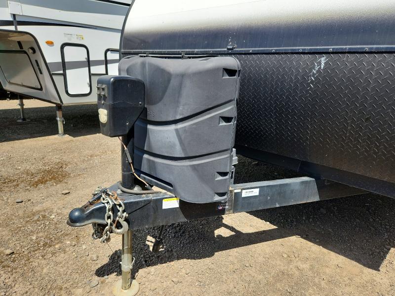2019 Frrv Trailer VIN 4X4TVBA21KT150947 COPART salvage auction — UNDERCARRIAGE, OR - SALVAGE TITLE CERTIFICATE, sold $3,900 on 2026-07-30 (photo 8)