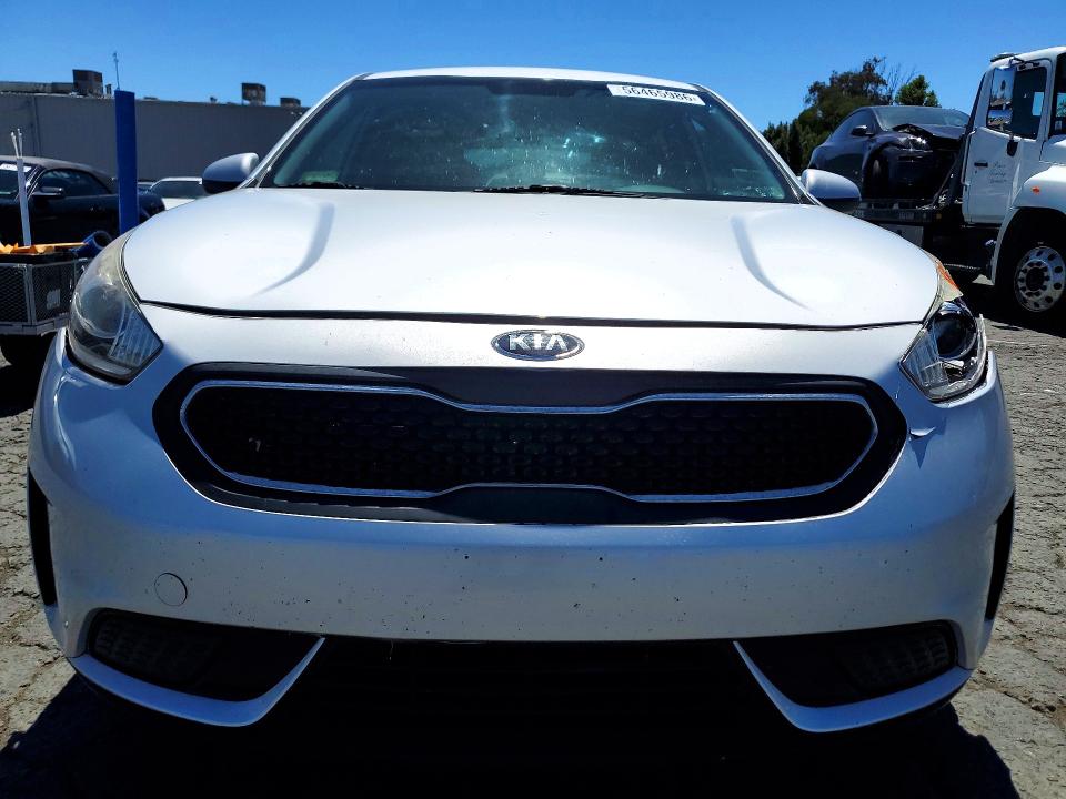 2017 Kia Niro VIN KNDCB3LC5H5036702 COPART salvage auction — SIDE, CA - SALVAGE CERTIFICATE, sold $1,250 on 2026-07-24 (photo 5)