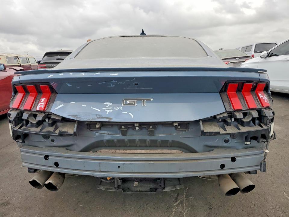 2024 Ford Mustang VIN 1FA6P8CF6R5411557 COPART salvage auction — FRONT END, Ca - Salvage Certificate, sold $16,300 on 2026-07-29 (photo 6)