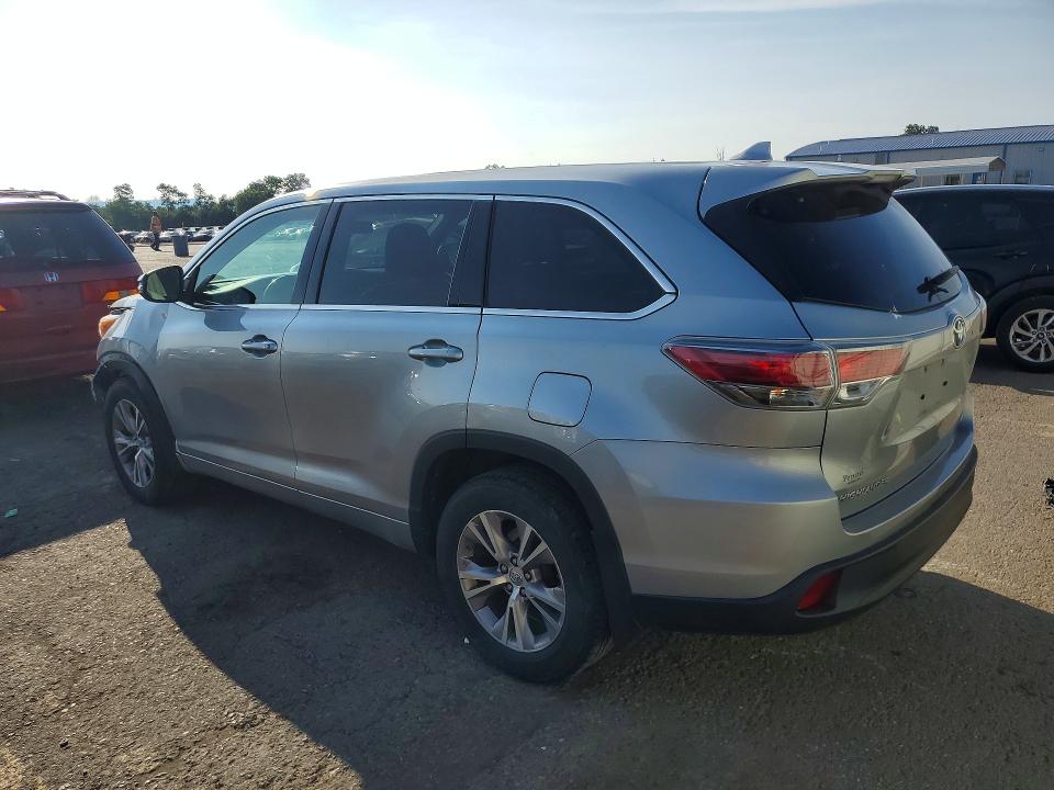 2015 Toyota Highlander VIN 5TDBKRFH3FS164983 COPART salvage auction — FRONT END, Pa - Certificate Of Salvage, sold $6,000 on 2026-07-07 (photo 2)
