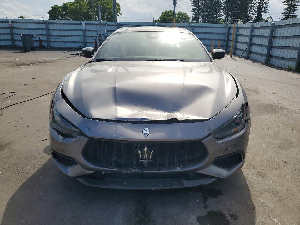 2022 Maserati Ghibli VIN ZAM57ZST1NX399881 COPART salvage auction — FRONT END, Fl - Cert Of Title Slvg Rebuildable, sold $29,500 on 2026-08-03 (photo 5)