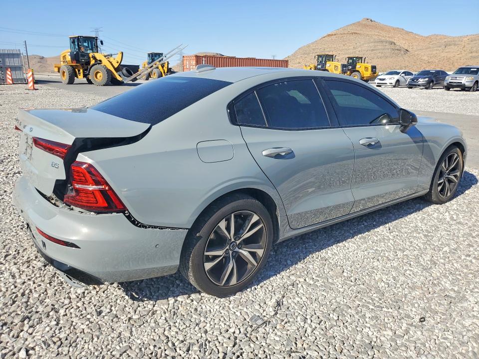 2025 Volvo S60 VIN 7JRL12FC5SG366992 COPART salvage auction — REAR END, Nv - Salvage Title, sold $10,900 on 2026-08-12 (photo 3)