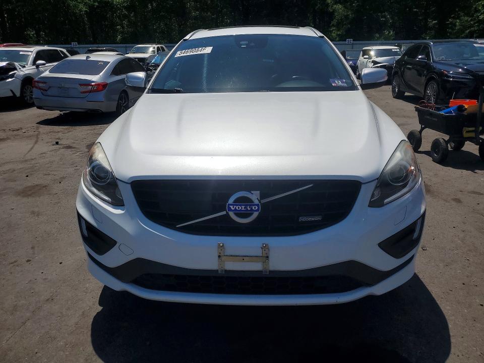 2015 Volvo Xc60 VIN YV4902RS4F2726901 COPART salvage auction — SIDE, Nj - Cert Of Ttl W/Fld Slvg History, sold $9,000 on 2026-07-07 (photo 5)