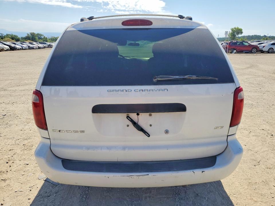 2002 Dodge Grand caravan VIN 1B8GP24392B626756 COPART salvage auction — MINOR DENT/SCRATCHES, Ca - Dis/Dlr/Exp Only Lien Papers, sold $50 on 2026-07-08 (photo 6)
