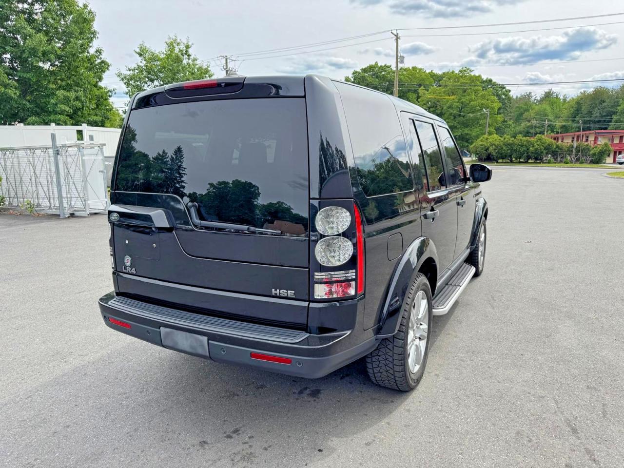 2015 Land Rover LR4 VIN SALAG2V68FA763808 COPART salvage auction — Minor Dent/Scratches, WV - CERTIFICATE OF TITLE, sold $3,800 on 2026-07-01 (photo 3)