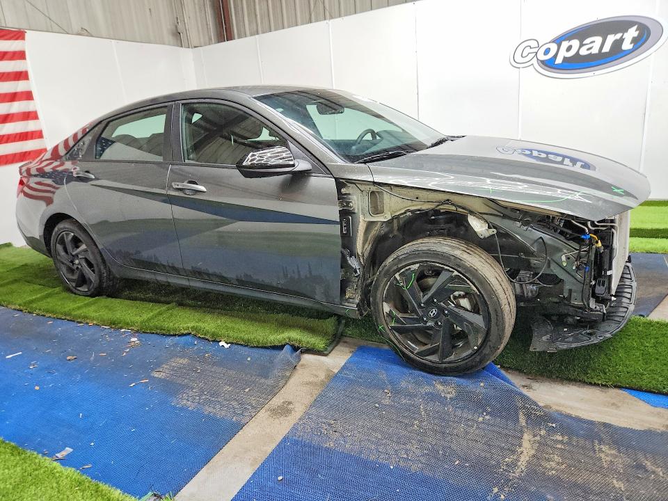 2026 Hyundai Elantra VIN KMHLM4DG8TU171622 COPART salvage auction — FRONT END, Fl - Certificate Of Title, sold $25 on 2026-07-22 (photo 4)