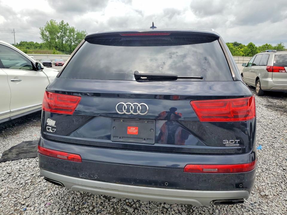 2017 Audi Q7 VIN WA1LAAF72HD026991 COPART salvage auction — NORMAL WEAR, Al - Certificate Of Title (P), sold $5,400 on 2026-07-28 (photo 6)