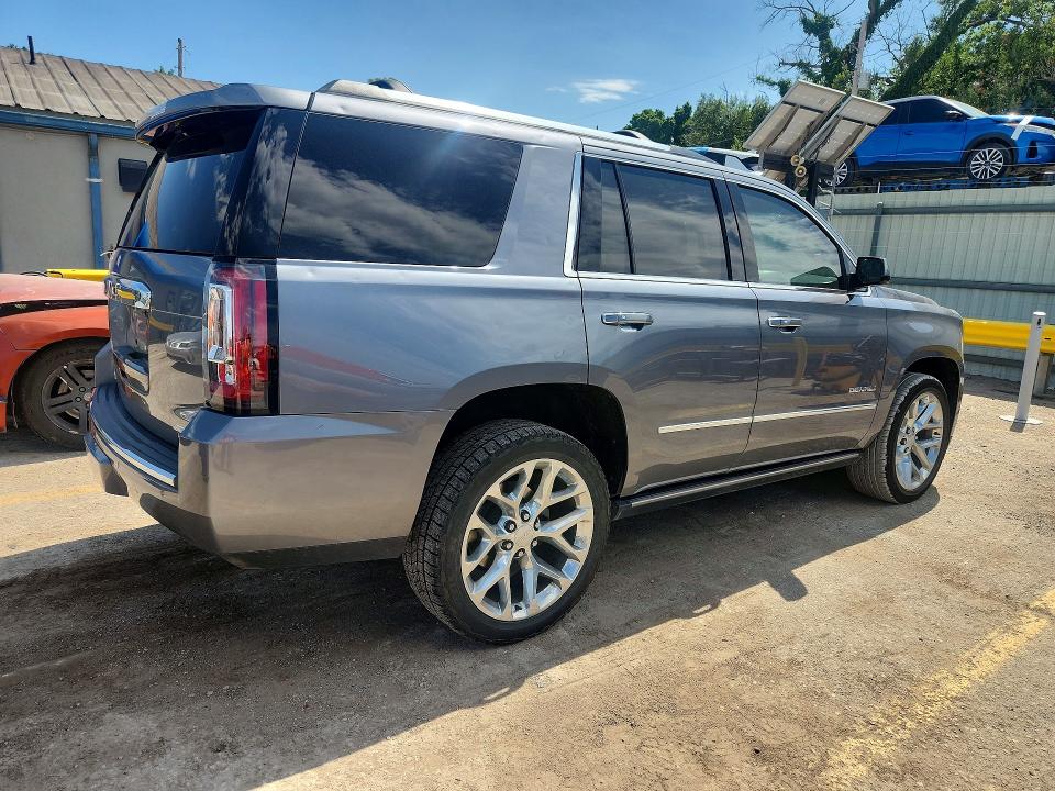 2019 Gmc Yukon VIN 1GKS2CKJXKR335179 COPART salvage auction — HAIL, KS - CERT OF TITLE-SALVAGE, sold $16,100 on 2026-08-24 (photo 3)