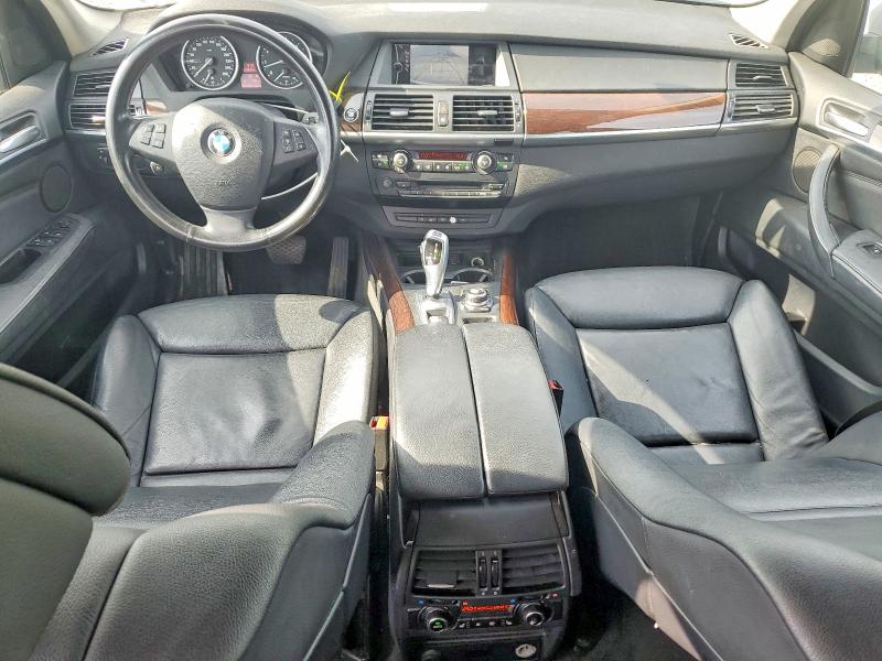 2011 BMW X5 VIN 5UXZV4C54BL411716 COPART salvage auction — REAR END, On - Permit No Brand - Unfit, sold $425 on 2026-07-21 (photo 8)