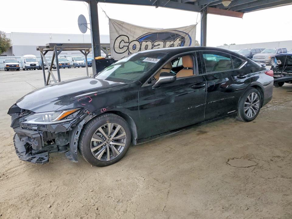 2021 Lexus ES VIN 58ACA1C16MU004058 COPART salvage auction — FRONT END, Ca - Salvage Certificate, sold $12,300 on 2026-07-09 (photo 1)