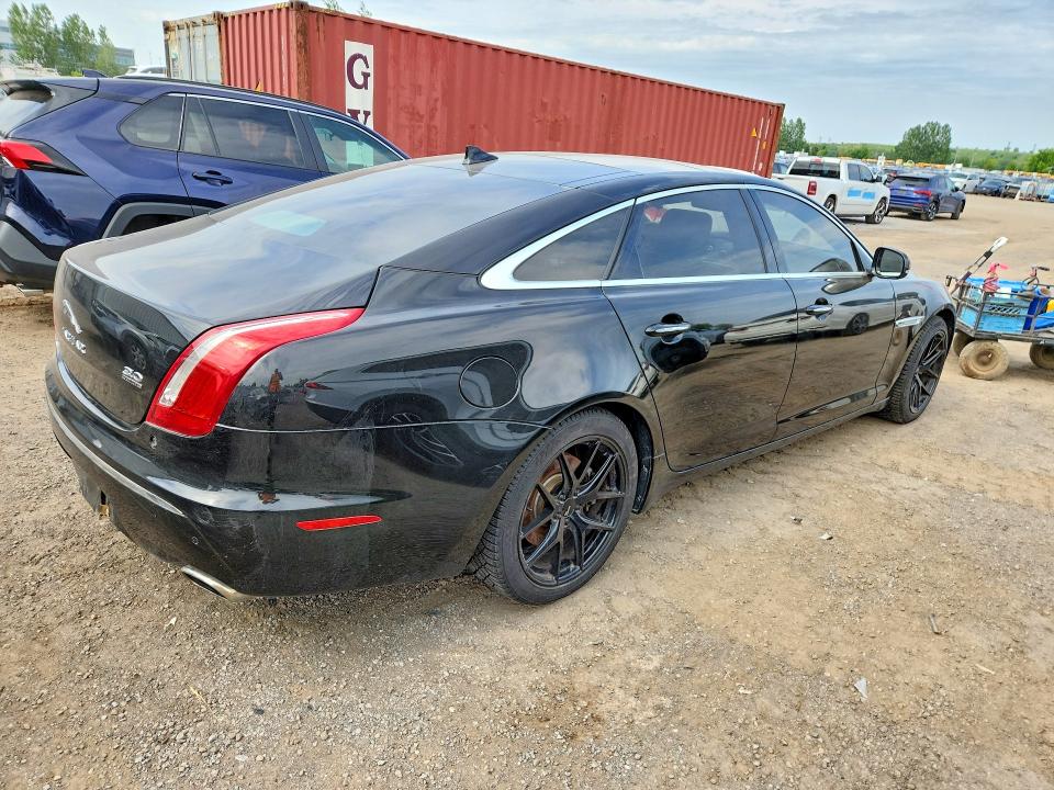 2014 Jaguar Xj VIN SAJXJ2GD7E8V69874 COPART salvage auction — MECHANICAL, On - Permit No Brand - Unfit, sold $1,350 on 2026-07-14 (photo 3)