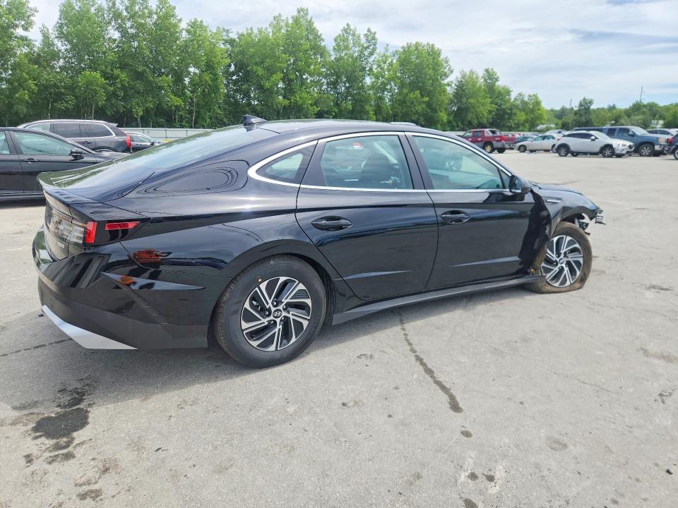 2026 Hyundai Sonata hybrid VIN KMHL24JJ5TA169849 COPART salvage auction — FRONT END, Fl - Cert Of Title Slvg Rebuildable, sold $8,500 on 2026-07-20 (photo 3)