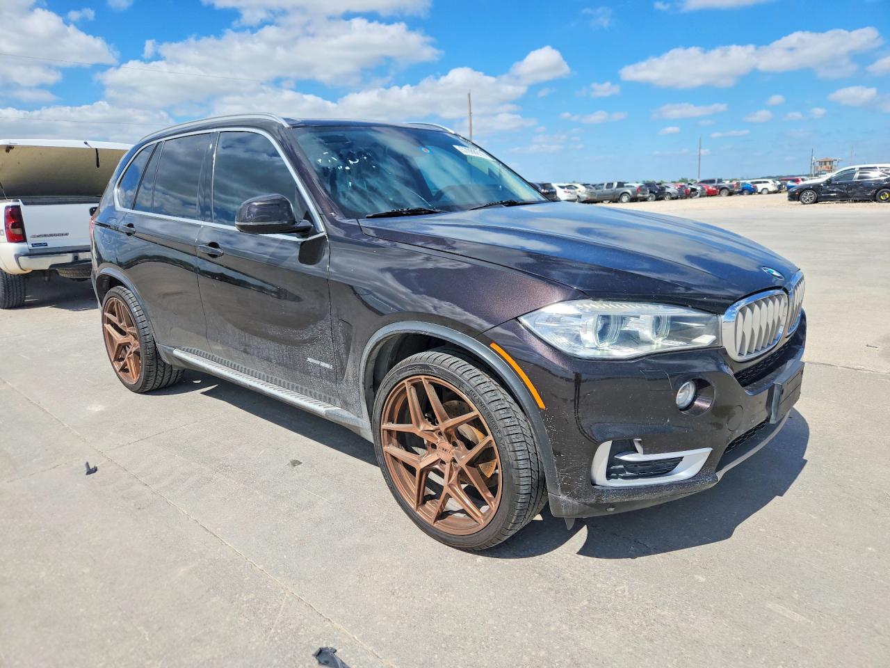 2015 BMW X5 VIN 5UXKR0C5XF0K57972 COPART salvage auction — Normal Wear, TX - CERTIFICATE OF TITLE (P), sold $6,000 on 2026-07-08 (photo 4)