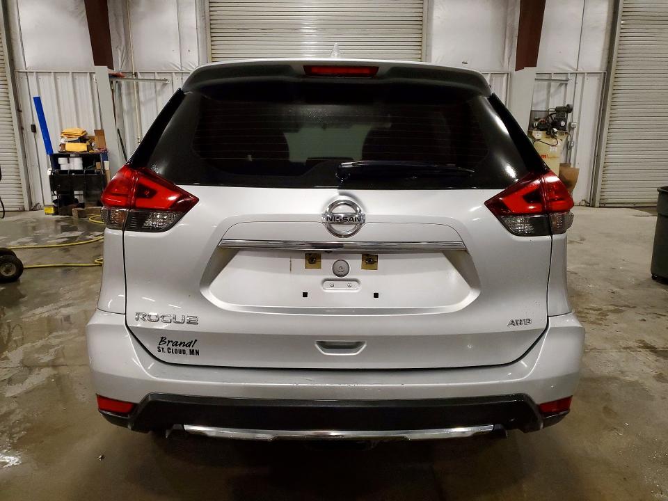 2017 Nissan Rogue VIN KNMAT2MV4HP582491 COPART salvage auction — FRONT END, Mt - Certificate Of Title, sold $850 on 2026-07-14 (photo 6)