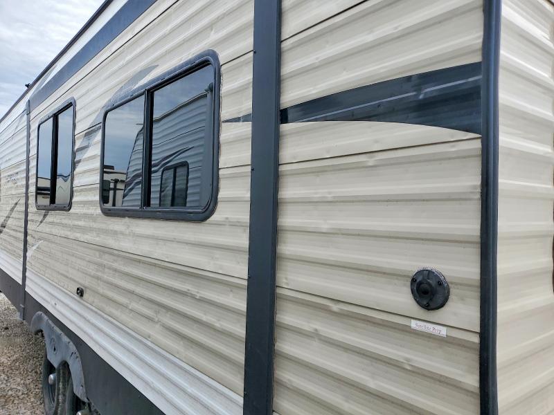 2018 Keys Hideout VIN 4YDT26R2XJN248207 COPART salvage auction — HAIL, OK - CERTIFICATE OF TITLE, sold $3,100 on 2026-07-28 (photo 9)