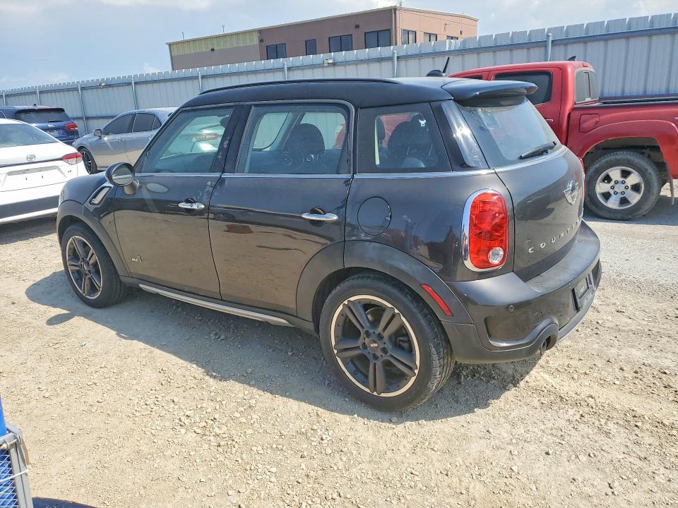 2016 Mini Cooper VIN WMWZC5C58GWU03330 COPART salvage auction — MINOR DENT/SCRATCHES, Ia - Certificate Of Title, sold $2,750 on 2026-07-09 (photo 2)