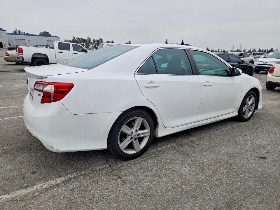 2014 Toyota VIN 4T1BF1FK8EU820974 COPART salvage auction — REAR END, Ca - Salvage Certificate, sold $2,450 on 2026-07-03 (photo 3)