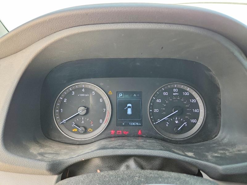 2018 Hyundai Tucson VIN KM8J33A27JU674732 COPART salvage auction — FRONT END, Tx - Salvage Vehicle Title, sold $1,700 on 2026-07-21 (photo 9)