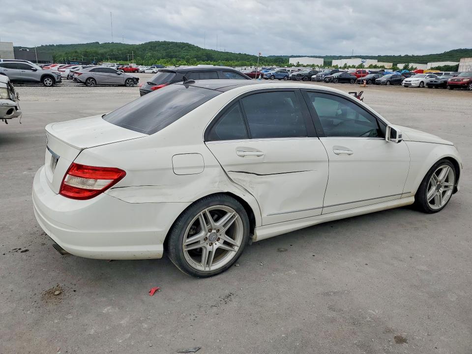 2010 Mercedes-benz C class VIN WDDGF5EB9AR126252 COPART salvage auction — SIDE, OK - CERT OF TITLE-SALVAGE, sold $1,150 on 2026-07-15 (photo 3)