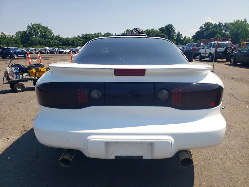 1998 Pontiac Firebird VIN 2G2FV22G7W2216098 COPART salvage auction — BURN, Ct - Bill Of Sale-Salvage, sold $475 on 2026-07-24 (photo 6)